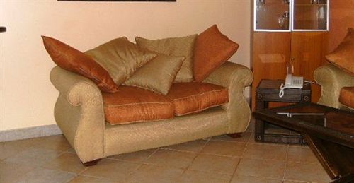 Fahari Guest House Nairobi Buitenkant foto